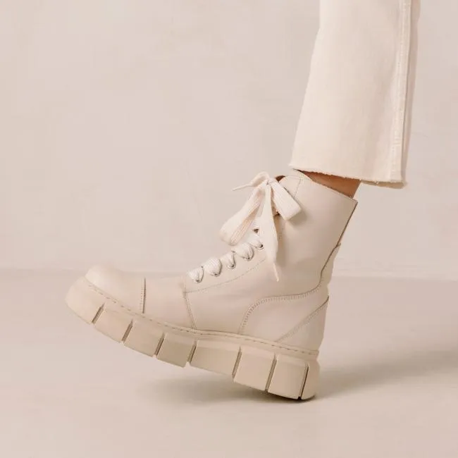 ALOHAS Boots Can Can 8211 Beige Leather Combat Boots 8211 Women