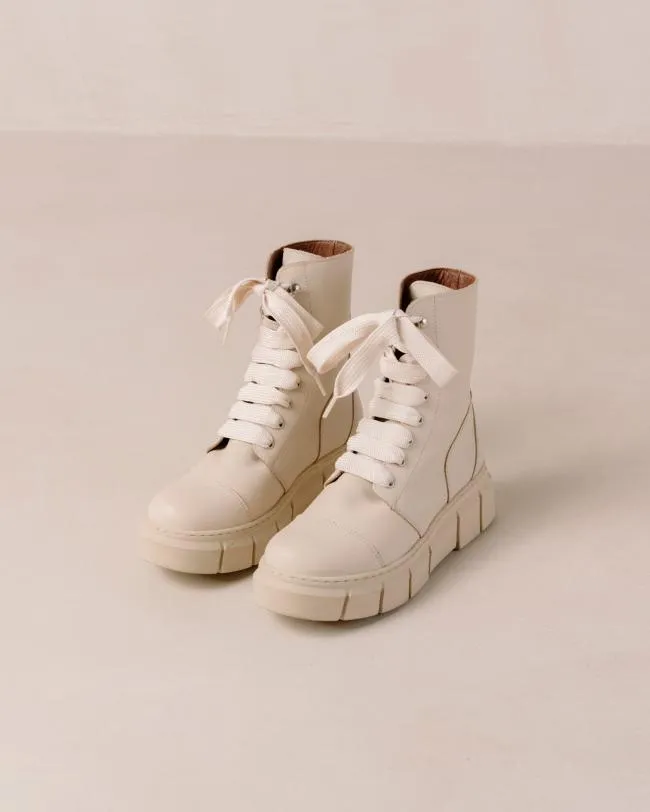 ALOHAS Boots Can Can 8211 Beige Leather Combat Boots 8211 Women