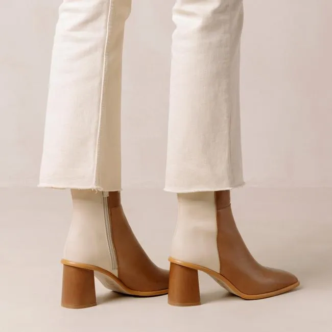 ALOHAS Boots West 8211 Cream And Brown Leather Ankle Boots 8211 Women