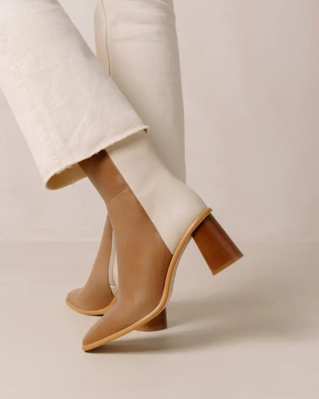 ALOHAS Boots West 8211 Cream And Brown Leather Ankle Boots 8211 Women