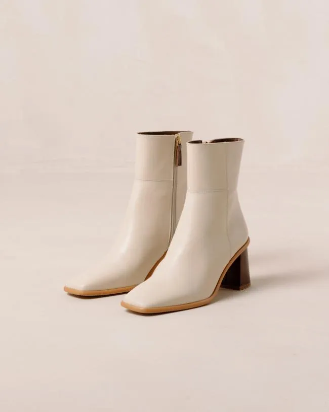 ALOHAS Boots West Vintage 8211 White Leather Boots 8211 Women