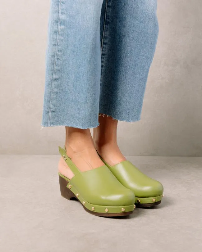 ALOHAS Clogs Vinyl 8211 Green Leather Clogs 8211 Women