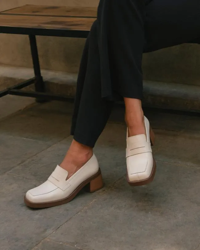 ALOHAS Loafers Roxanne 8211 Cream Leather Loafers 8211 Women