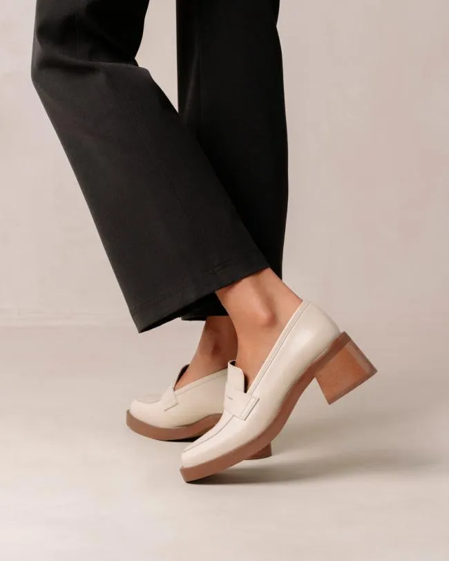 ALOHAS Loafers Roxanne 8211 Cream Leather Loafers 8211 Women