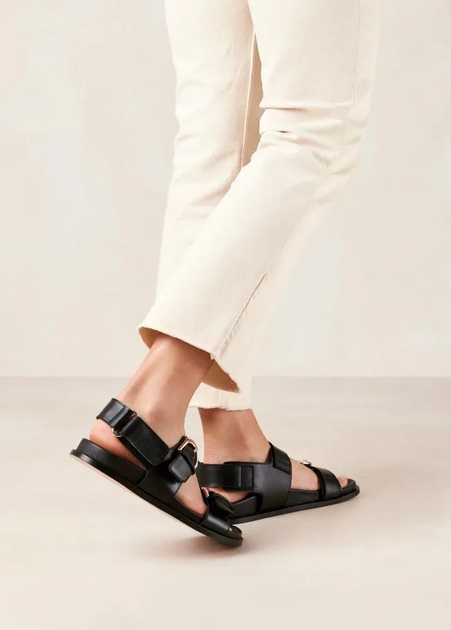 ALOHAS Sandals Leone 8211 Black Leather Sandals 8211 Women