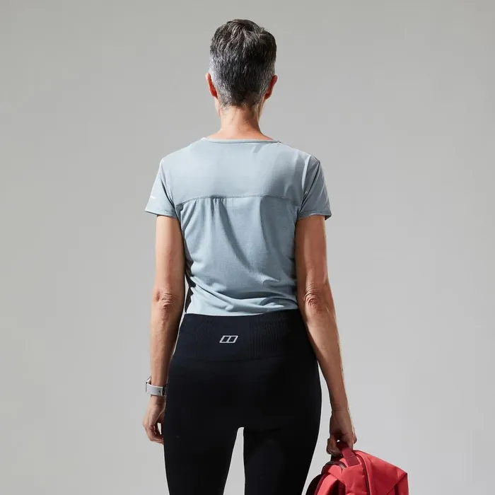 Berghaus TShirts Voyager Tech Tee Super Stretch Crew 8211 GreyLight Grey 8211 Women