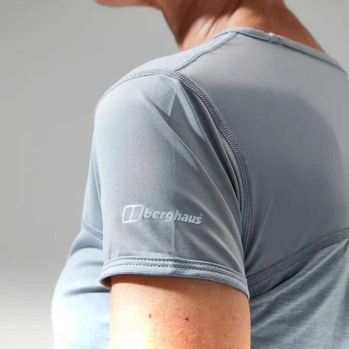 Berghaus TShirts Voyager Tech Tee Super Stretch Crew 8211 GreyLight Grey 8211 Women
