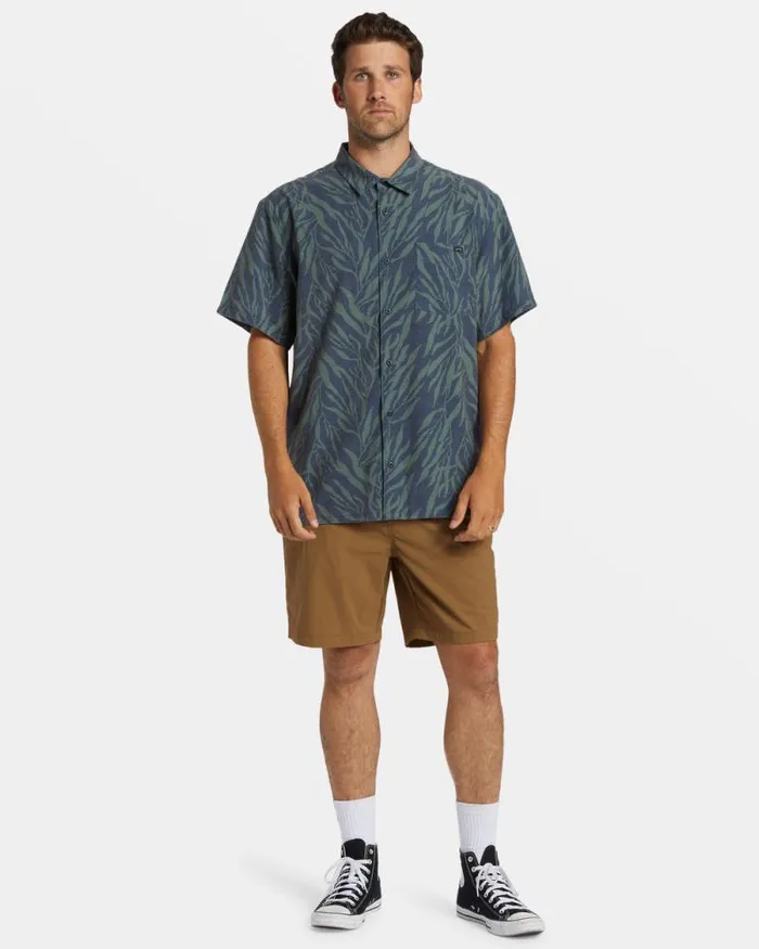 Billabong Shirts ADiv Surftrek Trail Short Sleeve Shirt Dusty Navy 8211 Men Billabong Shirts ADiv Surftrek Trail Short Sleeve Shirt Dusty Navy 8211 Men