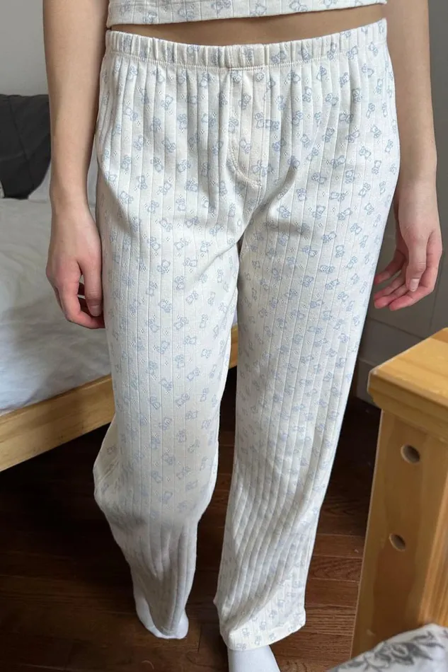 Brandy Melville Sweatpants and Sweatshirts Keira Teddy Bear Sweatpants Ivory 8211 Women Brandy Melville Sweatpants and Sweatshirts Keira Teddy Bear Sweatpants Ivory 8211 Women