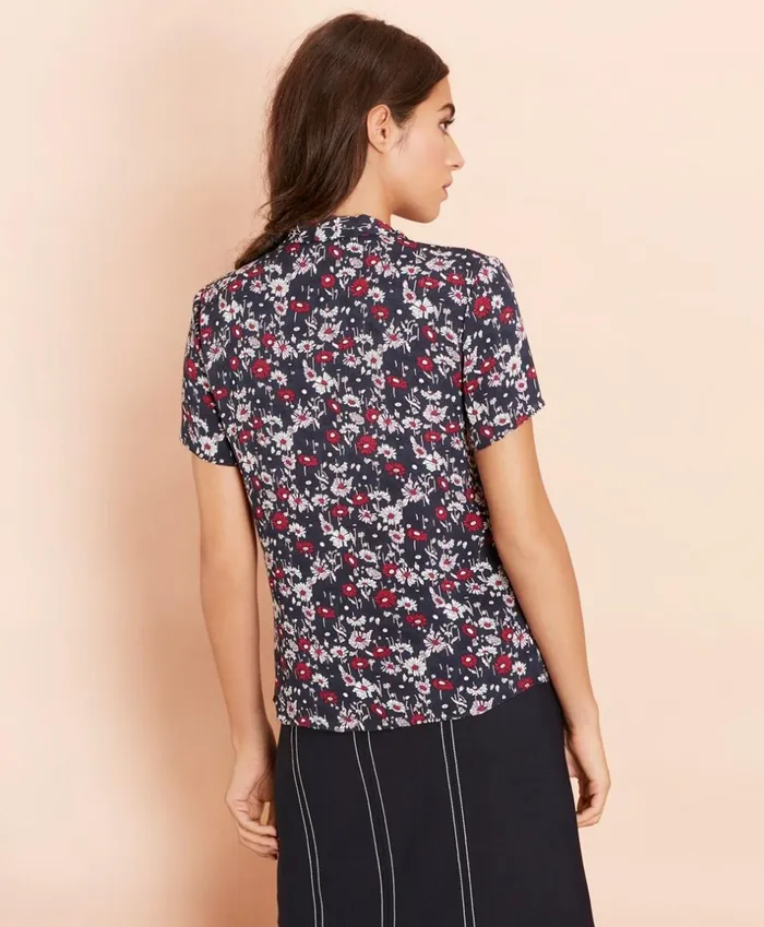 Brooks Brothers Shirts and Tops FloralPrint Crepe TieNeck Blouse Navymulti 8211 Women Brooks Brothers Shirts and Tops FloralPrint Crepe TieNeck Blouse Navymulti 8211 Women