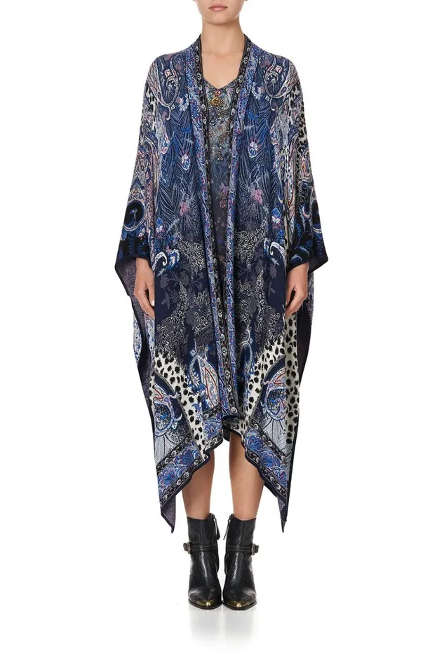 Camilla Knitwear Women Throw Over Festival Express