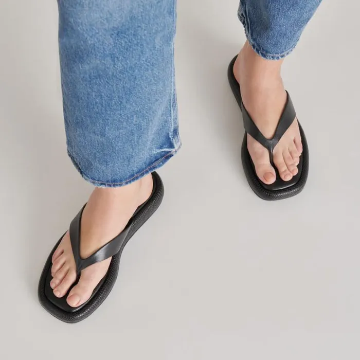 Dolce Vita Adin Sandals Black Leather Women Sandals