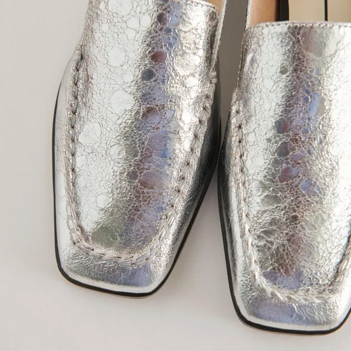 Dolce Vita Beny Wide Flats Silver Distressed Leather Women Flats and Loafers