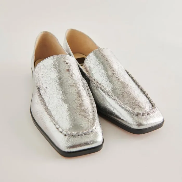 Dolce Vita Beny Wide Flats Silver Distressed Leather Women Flats and Loafers