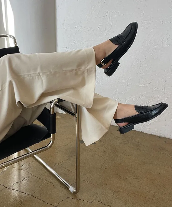 Dolce Vita Hardi Loafers Midnight Crinkle Patent Women Flats and Loafers