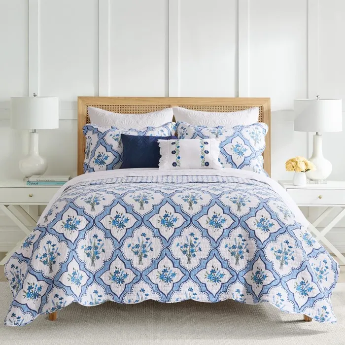 Draper James Bedding Women Teal Blooms Quilt Set