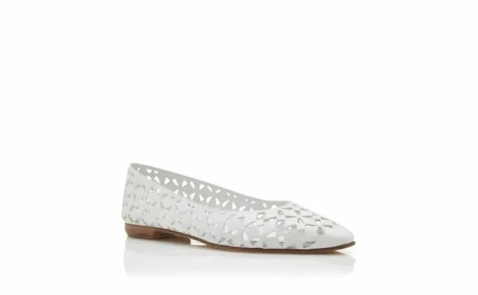 Flats Women Manolo Blahnik GELISTAWhite Calf Leather Cut Out Flat Pumps Flats Women Manolo Blahnik GELISTAWhite Calf Leather Cut Out Flat Pumps
