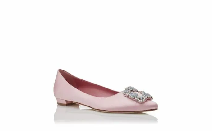 Flats Women Manolo Blahnik HANGISIFLATLight Pink Satin Jewel Buckle Flat Pumps Flats Women Manolo Blahnik HANGISIFLATLight Pink Satin Jewel Buckle Flat Pumps
