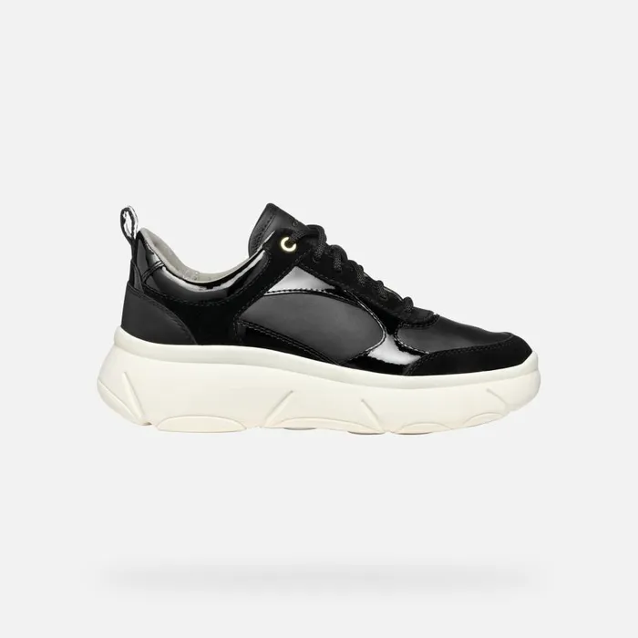 Geox Sneakers NEBULA 20 X WOMAN Black Low Top Sneakers Black 8211 Woman