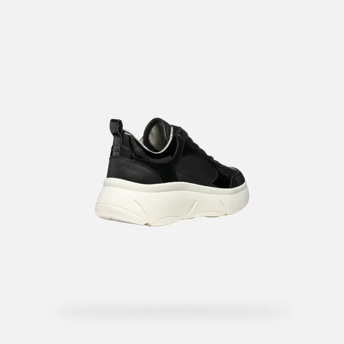 Geox Sneakers NEBULA 20 X WOMAN Black Low Top Sneakers Black 8211 Woman
