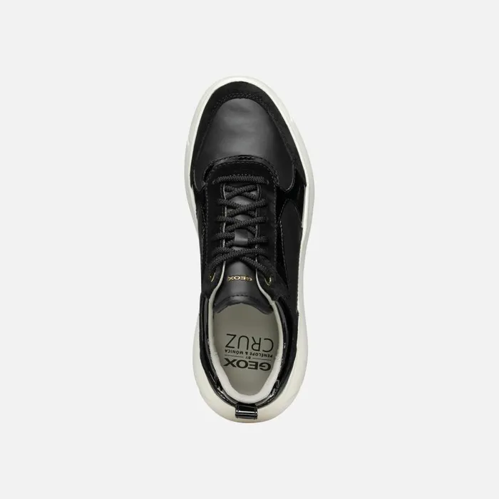 Geox Sneakers NEBULA 20 X WOMAN Black Low Top Sneakers Black 8211 Woman