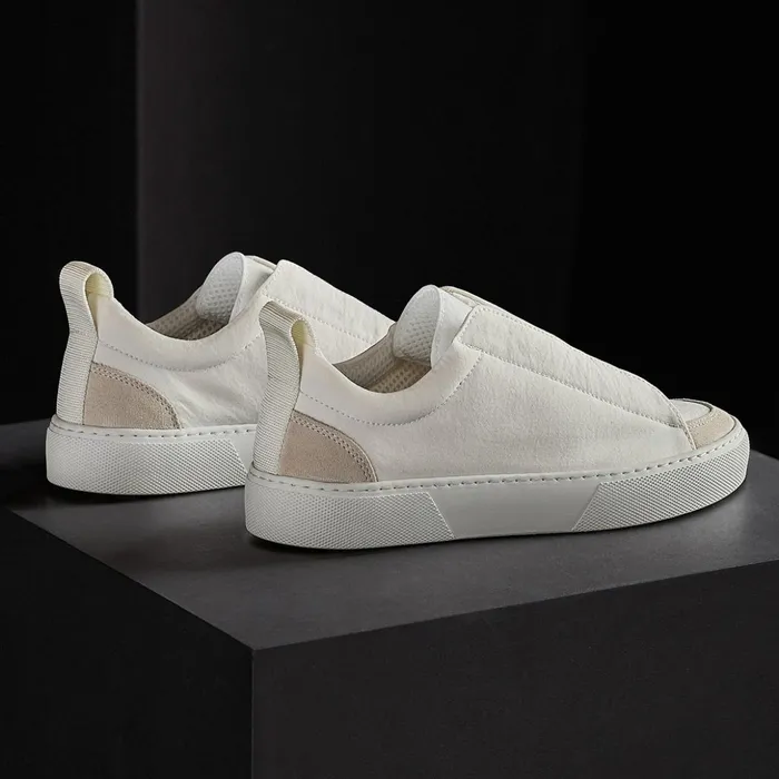 James Perse LaceUps WomenSINGLEQUOTEADDEDs Solstice Low Top Skate Sneaker Whitetaupe 8211 Women