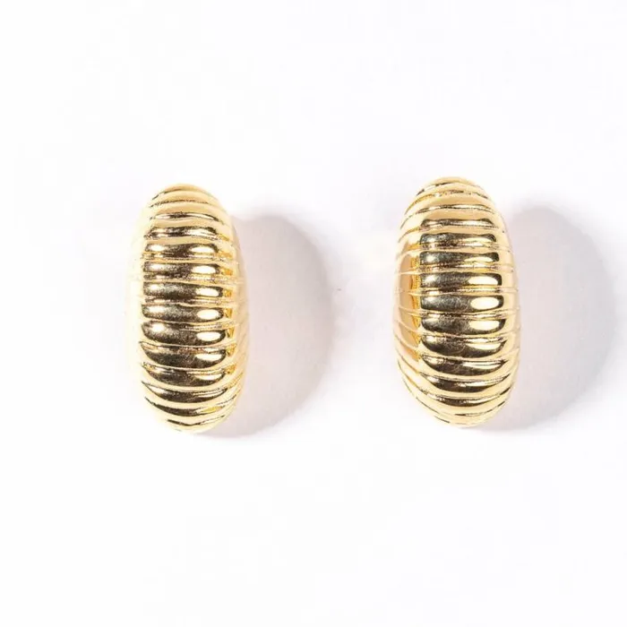Kenneth Jay Lane Metallic Finish Earrings Women Polished Gold Shrimp Clip Earring Kenneth Jay Lane Metallic Finish Earrings Women Polished Gold Shrimp Clip Earring