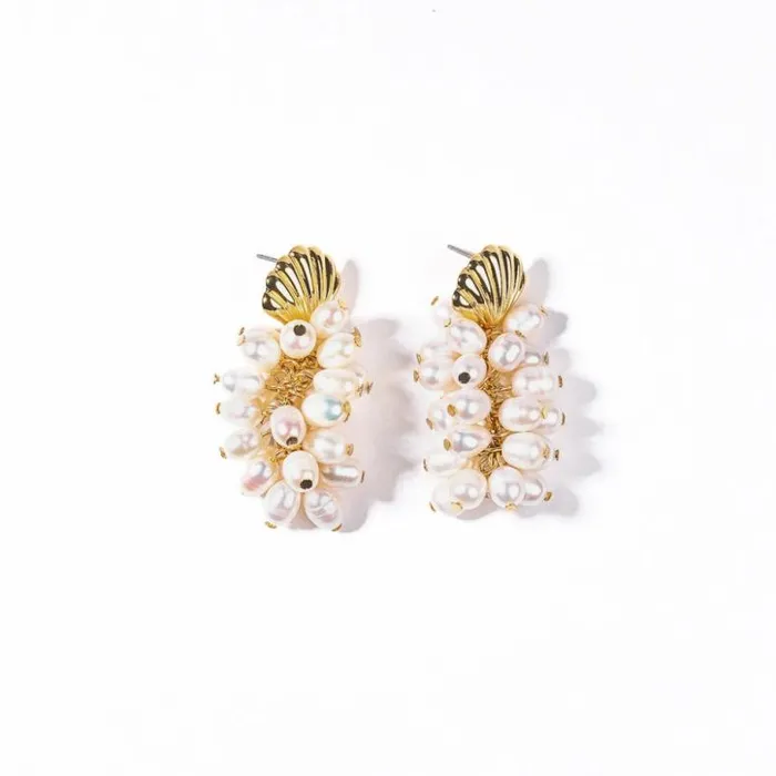 Kenneth Jay Lane Pearl Earrings Women Gold Shell And White Pearl Clusters Drop Earring Kenneth Jay Lane Pearl Earrings Women Gold Shell And White Pearl Clusters Drop Earring