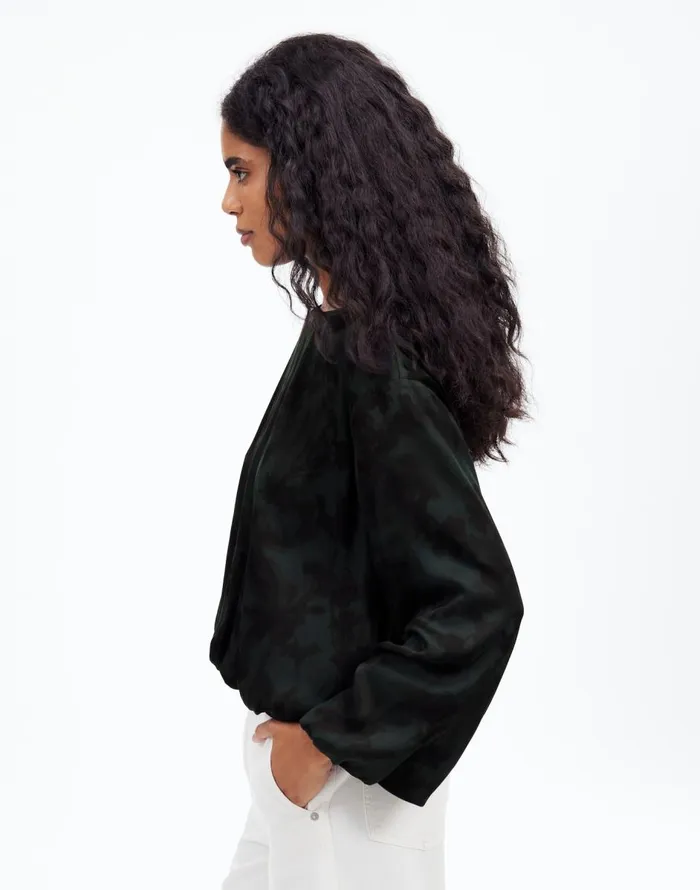 Madewell LongSleeve BubbleHem Top In Satin Luxury Forest Women Tops and Shirts