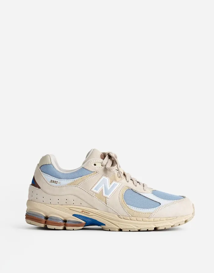 Madewell New Balance Unisex 2002R Sneakers Sandstone Timberwolf Women Sneakers
