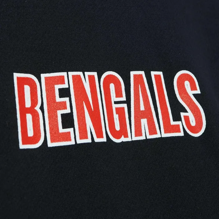Men039s Hoodies and Sweatshirts Mitchell and Ness Illustrated Hoodie Cincinnati Bengals Men039s Hoodies and Sweatshirts Mitchell and Ness Illustrated Hoodie Cincinnati Bengals