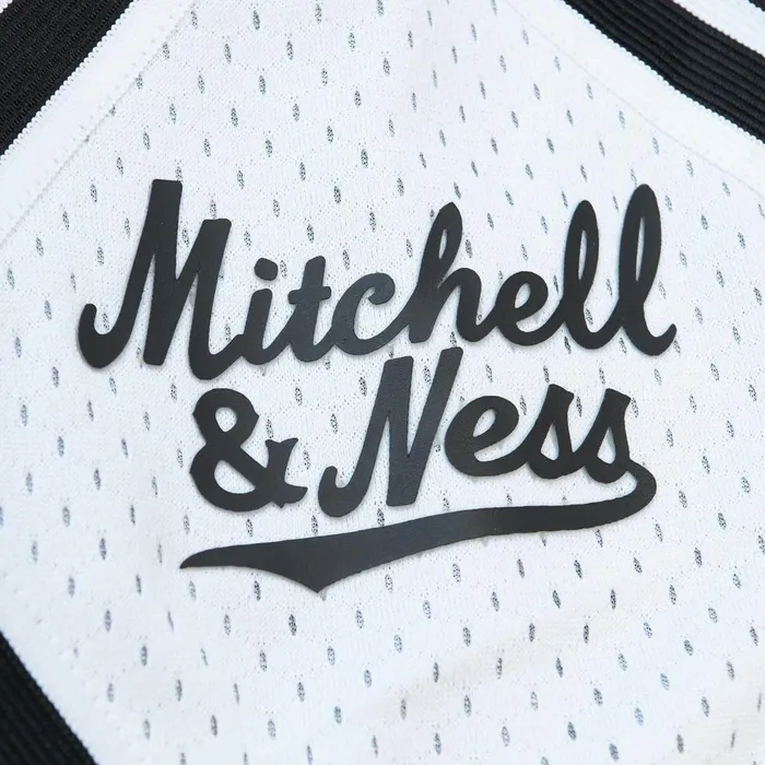 Men039s MandN Brand Mitchell and Ness Mitchell and Ness Diamond Script Shorts