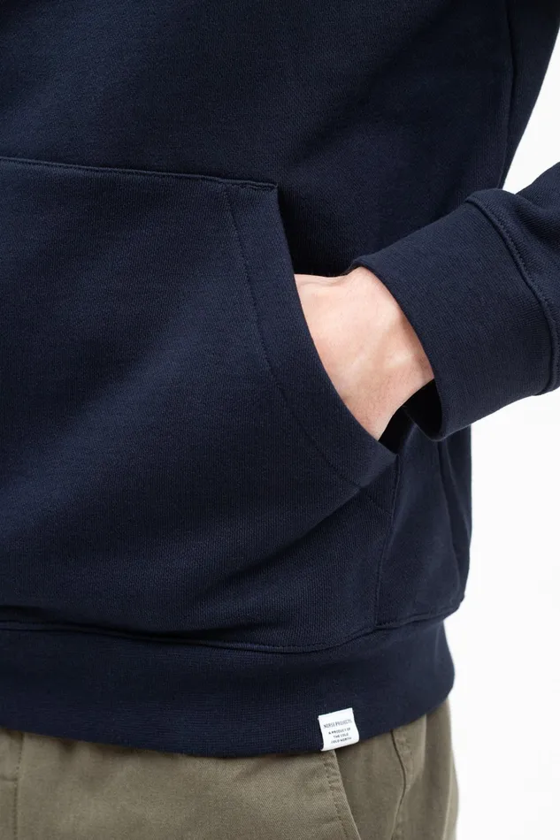 Men Norse Projects Sweatshirts Vagn Classic Hoodie Dark Navy