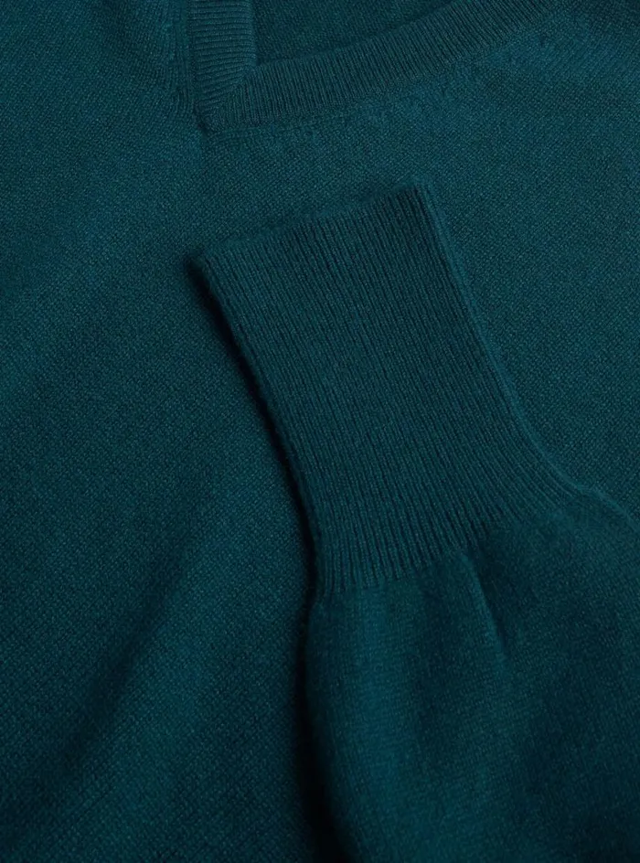 Men Paul Stuart Sweaters Classic Cashmere Double Ply VNeck Sweater Dark Green
