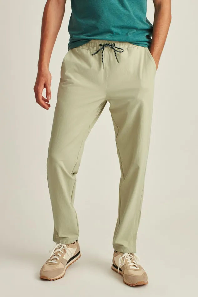 Men The Crossover Jogger Fossil Grey Bonobos Joggers and Athleisure