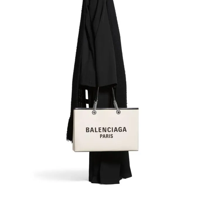 MenWomen Bags and Totes Balenciaga Duty Free Large Tote Bag In Natural
