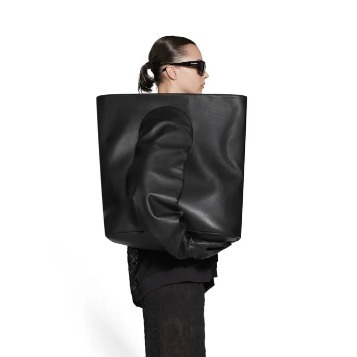 MenWomen Bags and Totes Balenciaga Glove Large Tote Bag In Black