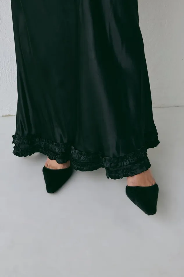 MidiMaxi Dresses Women VRG GRL Alber Satin Maxi Dress Black MidiMaxi Dresses Women VRG GRL Alber Satin Maxi Dress Black