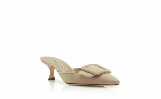 Mules Women Manolo Blahnik MAYSALEBeige Suede Kitten Heel Mules Mules Women Manolo Blahnik MAYSALEBeige Suede Kitten Heel Mules