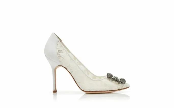 Pumps Women Manolo Blahnik HANGISI LACELight Cream Lace Jewel Buckle Pumps