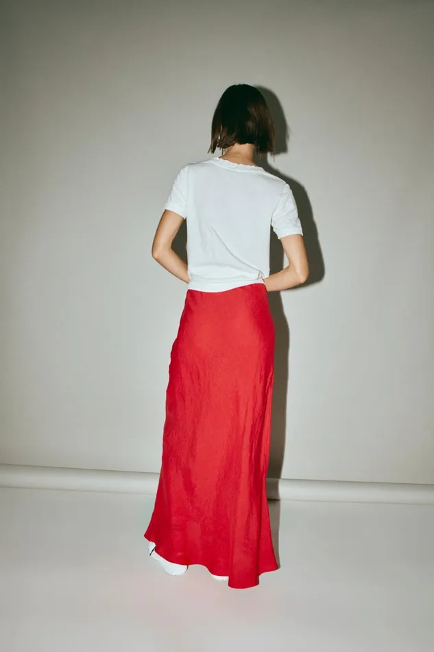 Skirts Women VRG GRL Ena Linen Bias Cut Maxi Skirt Chilli Skirts Women VRG GRL Ena Linen Bias Cut Maxi Skirt Chilli
