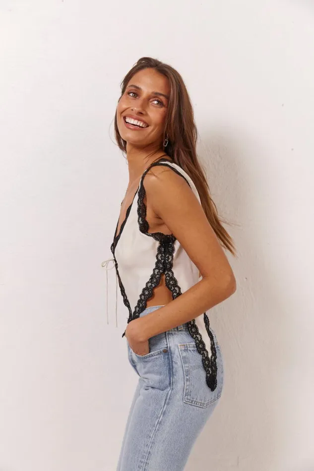 Sleeveless Women VRG GRL Aurelie Top White Sleeveless Women VRG GRL Aurelie Top White
