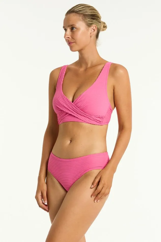 Spinnaker Cross Front Multifit Bra Spinnaker Candy Women Sea Level Tops