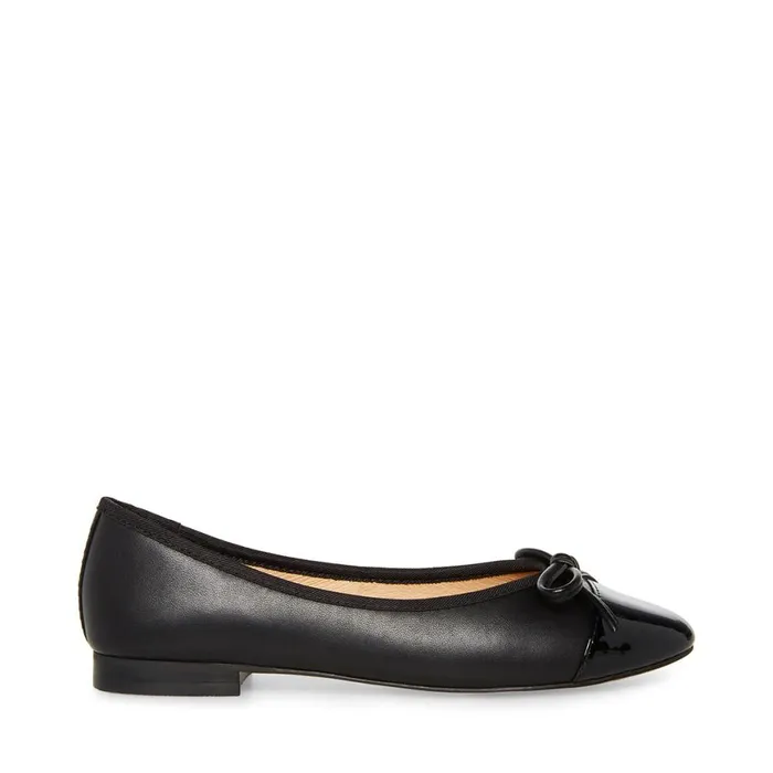Steve Madden Ellison Black Leather Womens Loafers and Flats