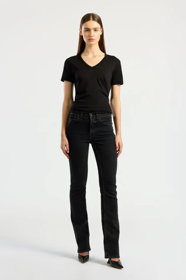 Tees Women COTTON CITIZEN Standard VNeck Tee Jet Black Tees Women COTTON CITIZEN Standard VNeck Tee Jet Black