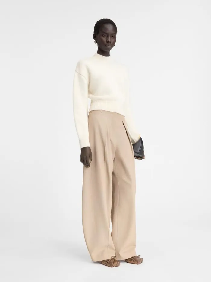 The Jacquemus Knit Light Beige Women JACQUEMUS Knits The Jacquemus Knit Light Beige Women JACQUEMUS Knits