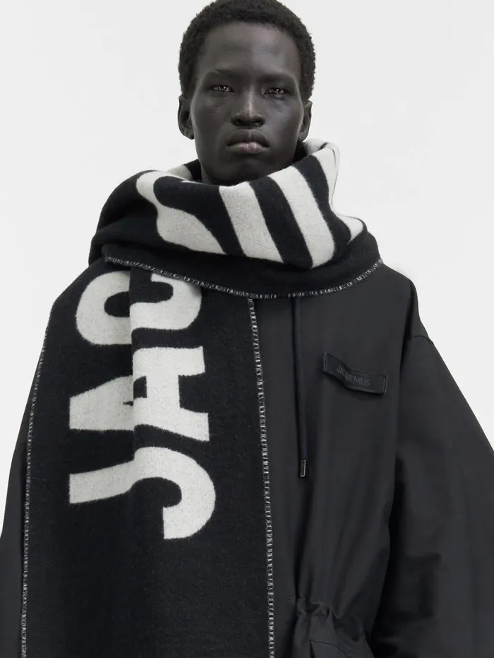 The Jacquemus Scarf Black WomenMen JACQUEMUS Scarves Beanies and Gloves The Jacquemus Scarf Black WomenMen JACQUEMUS Scarves Beanies and Gloves