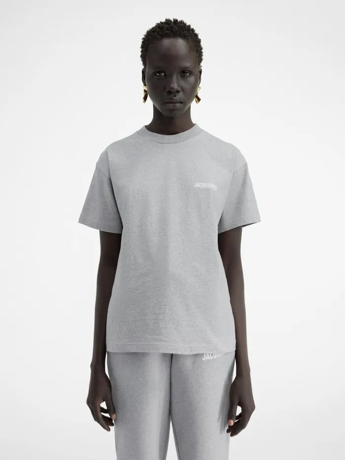 The Jacquemus Tshirt Grey WomenMen JACQUEMUS Tshirts The Jacquemus Tshirt Grey WomenMen JACQUEMUS Tshirts