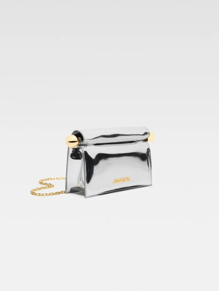 The Small Rond Carr Clutch Silver Women JACQUEMUS Crossbody and Handbags The Small Rond Carr Clutch Silver Women JACQUEMUS Crossbody and Handbags