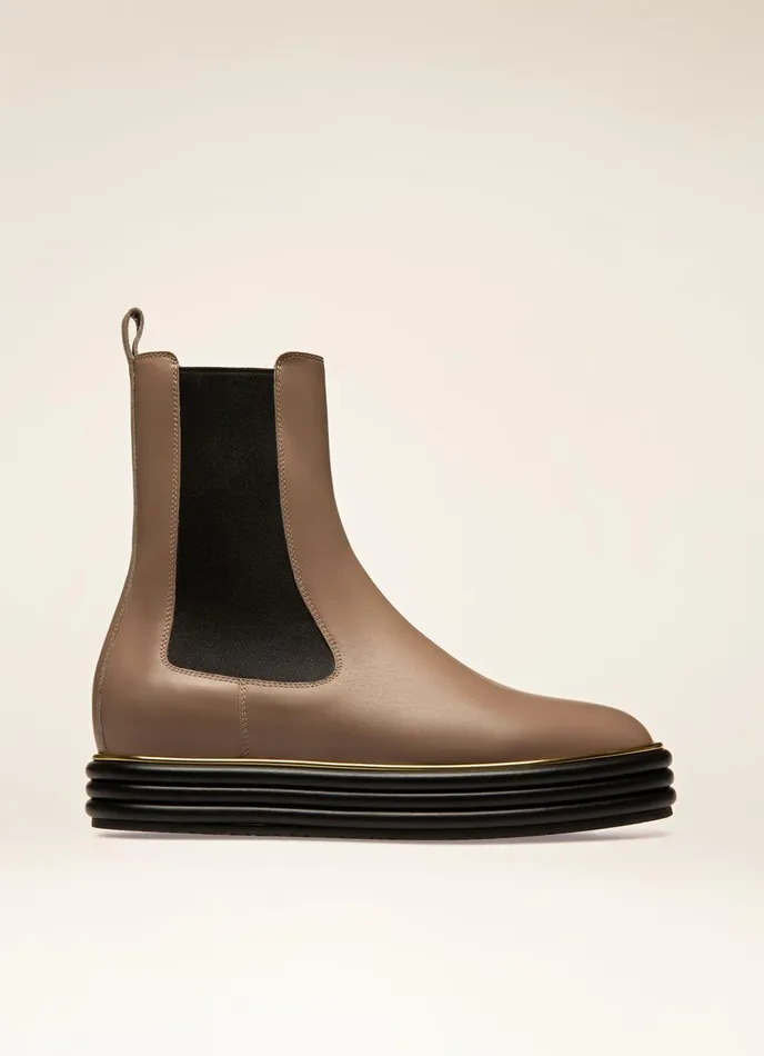 Women Bally Boots Faelisa 8211 Leather Boots In Taupe
